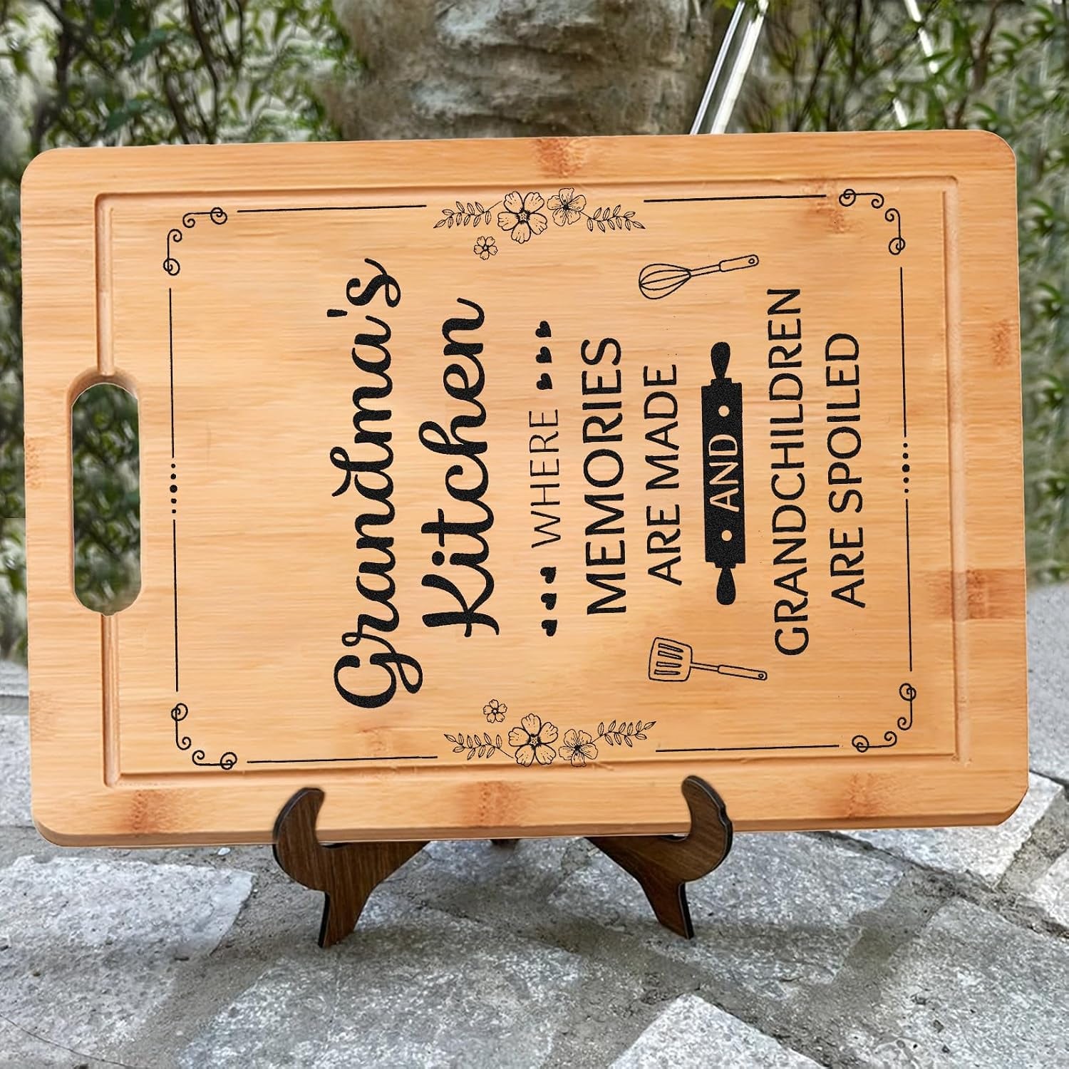 Grandma's Kitchen Engraved Chopping Board: image 2